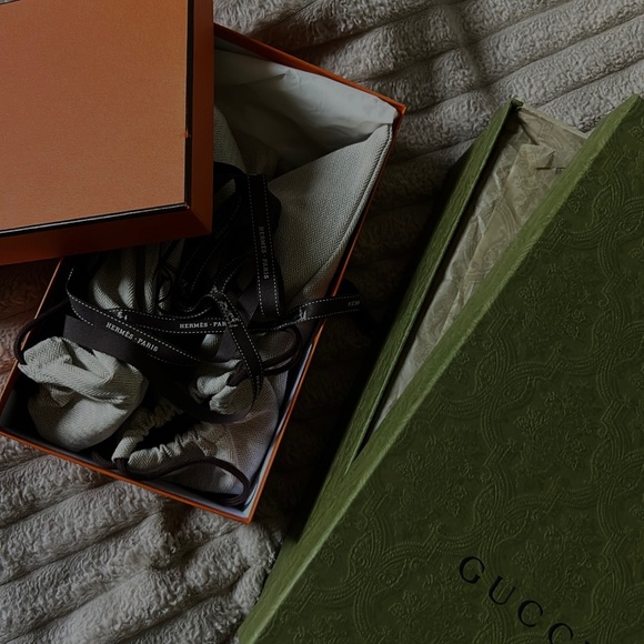 Sandals - Picture 2 of 2